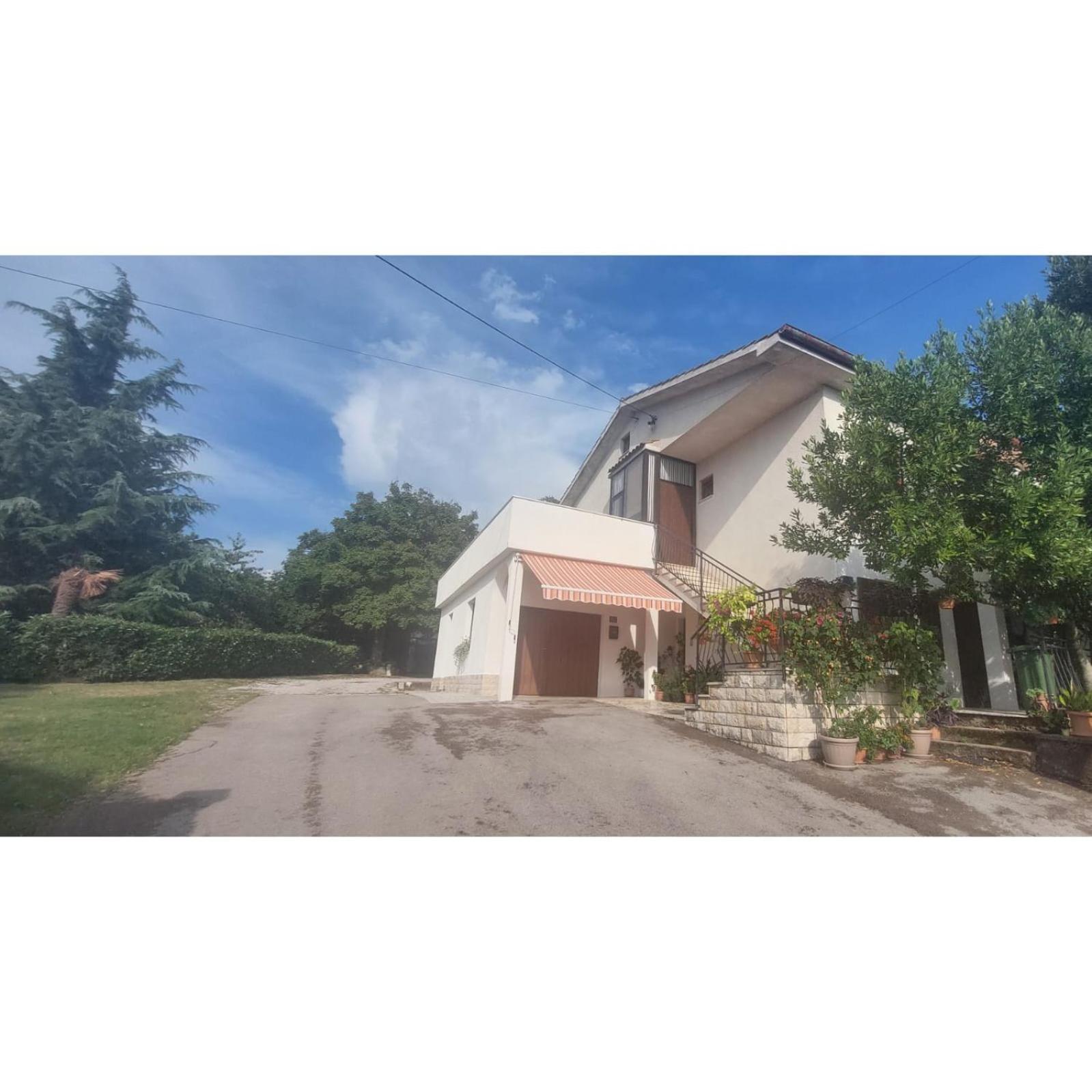 Apartman Dino Roč 外观 照片